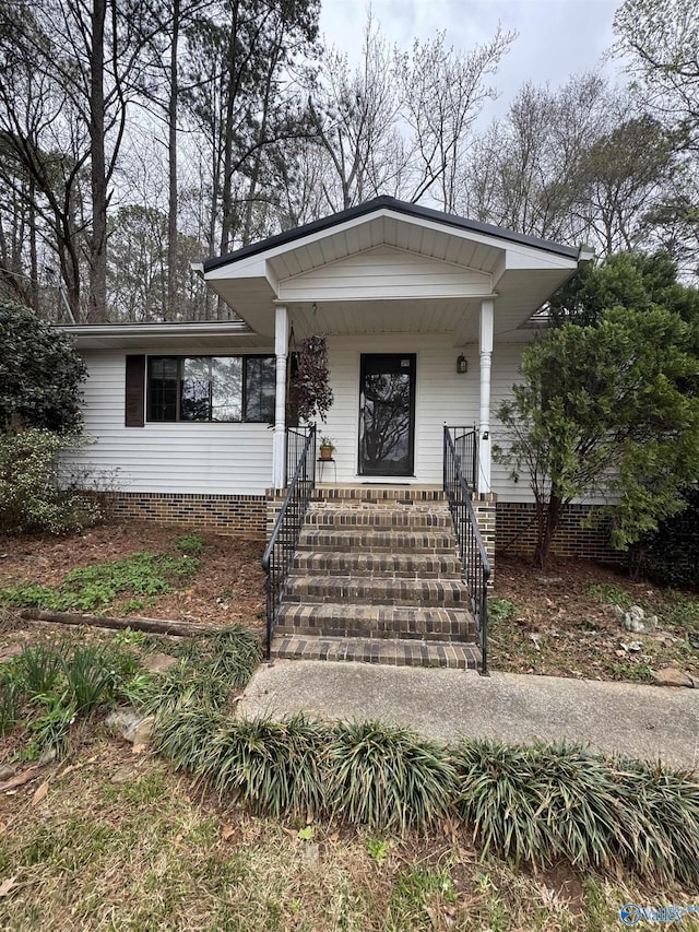 view of front of house with covered porch