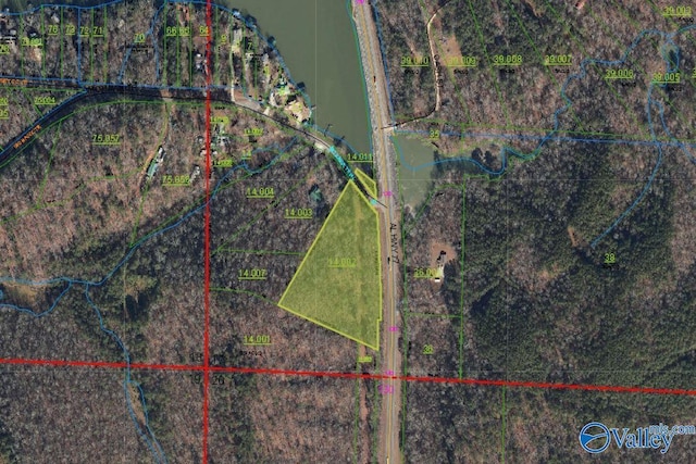 15 Mohawk Trl, Ohatchee, AL 36271