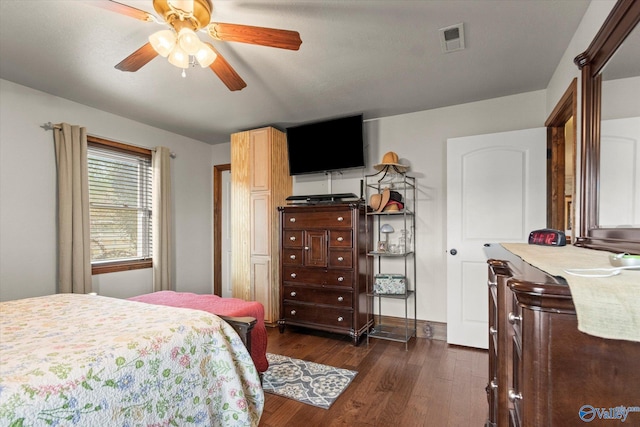 1707 Byron Rd, Scottsboro, AL 35769 - bedroom featuring dark wood-style floors and a ceiling fan