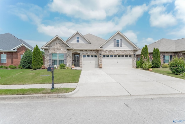 craftsman inspired home with a front lawn and a garage