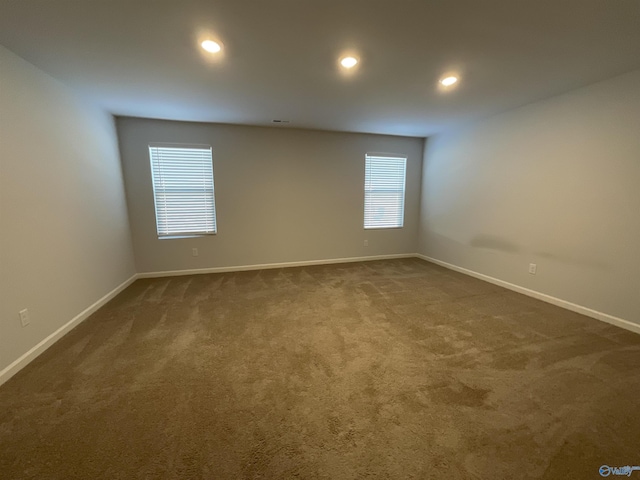 view of carpeted spare room