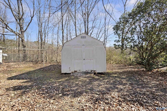 view of outbuilding