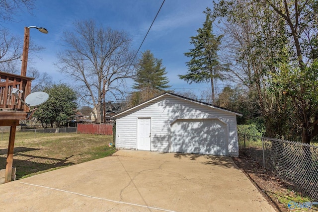 detached garage with fence