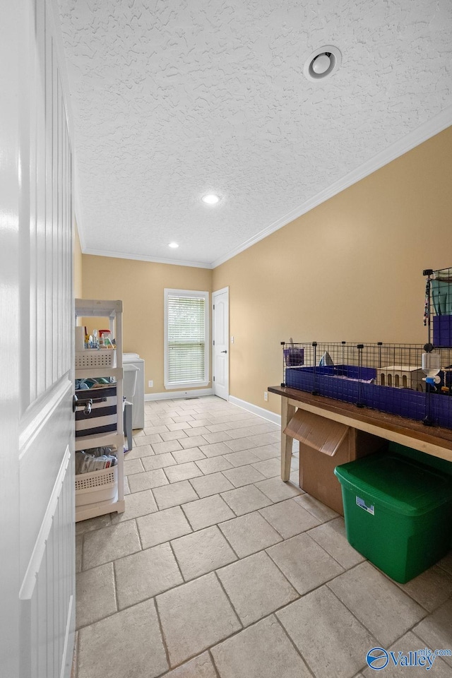 219 Sharp Dr, Gadsden, AL 35903 - rec room featuring crown molding, baseboards, recessed lighting, and a textured ceiling