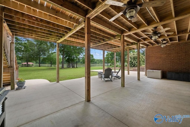 219 Sharp Dr, Gadsden, AL 35903 - view of patio featuring a ceiling fan