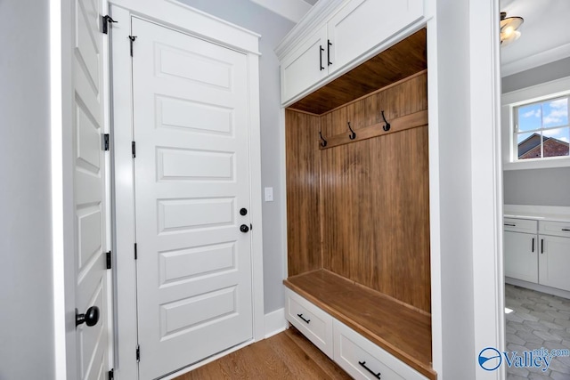 22938 Gunner Cir, Athens, AL 35613 - view of mudroom