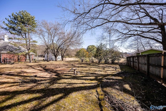 view of yard featuring fence