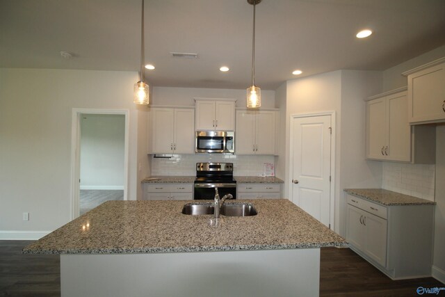 152 Cherry Laurel Dr, Hazel Green, AL 35750