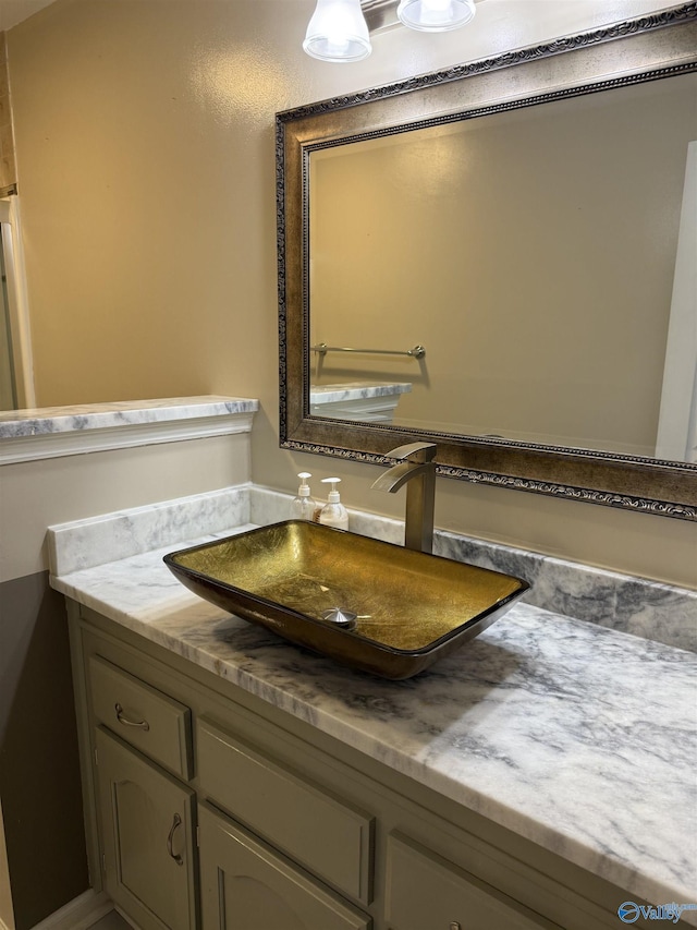 103 Katelyn Dr, Meridianville, AL 35759 - bathroom with vanity