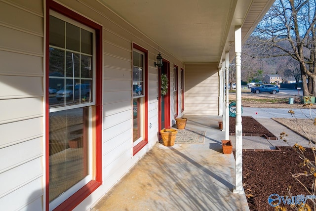 view of patio / terrace featuring covered porch