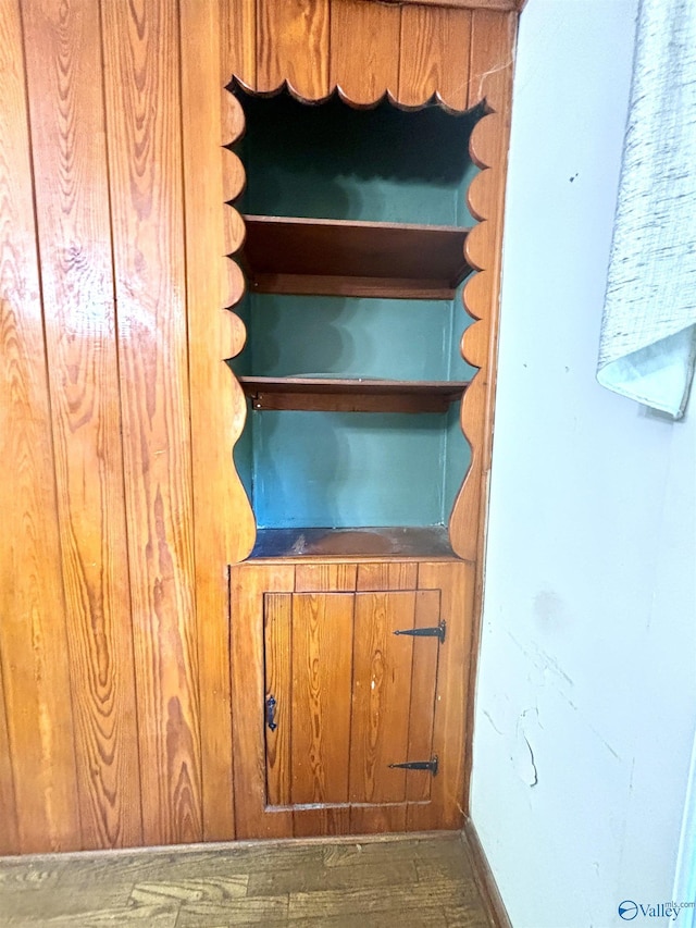 312 8th Ave SW, Attalla, AL 35954 - detailed view of wood finished floors