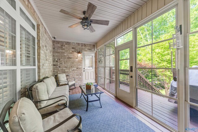 39 Verdant Cir, Huntsville, AL 35803 - sunroom featuring a ceiling fan