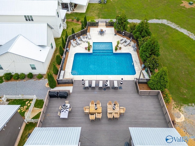 birds eye view of property
