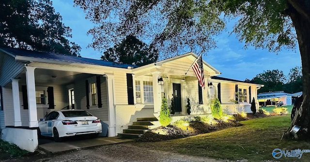 2010 Youngs Chapel Rd, Piedmont, AL 36272 - view of front of property featuring a carport and dirt driveway