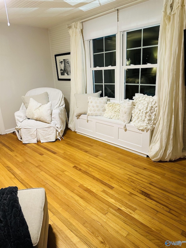 2010 Youngs Chapel Rd, Piedmont, AL 36272 - living area with wood finished floors
