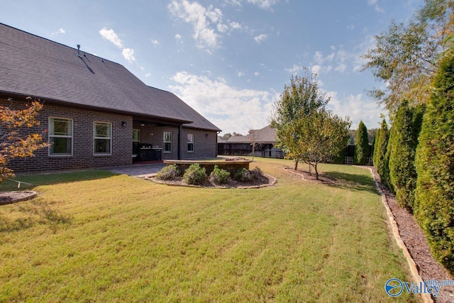 view of yard featuring a patio area