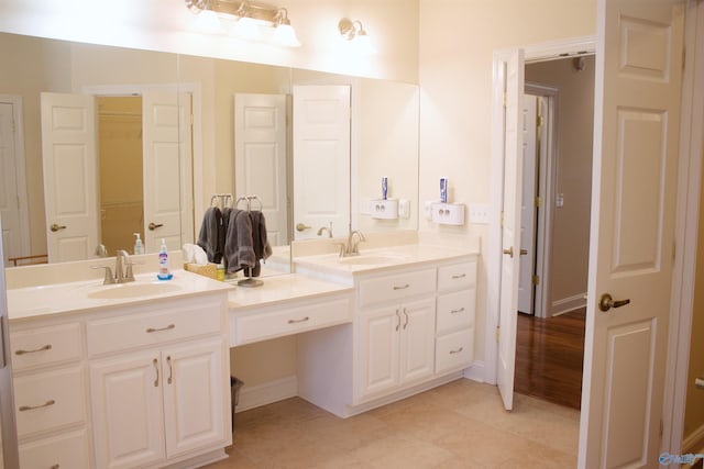 bathroom with vanity