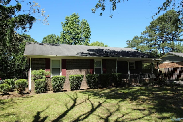 195 Holly Lynn Ln, Hazel Green, AL 35750 - view of front of house with brick siding