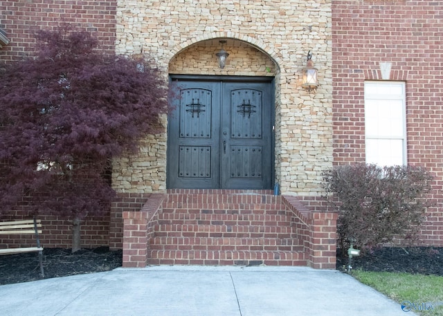 view of entrance to property