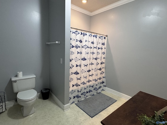 2032 Red Oak Ln NE, Arab, AL 35016 - full bath with crown molding and a shower with shower curtain