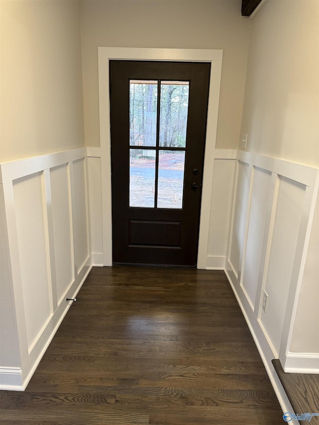 entryway featuring dark hardwood / wood-style flooring