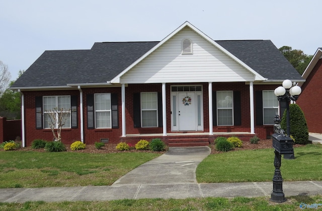 view of front of home featuring a porch and a front yard