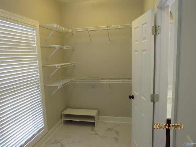 view of spacious closet