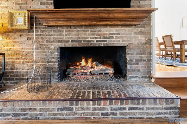 room details featuring a fireplace