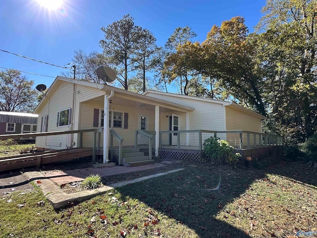 view of front of house featuring a porch