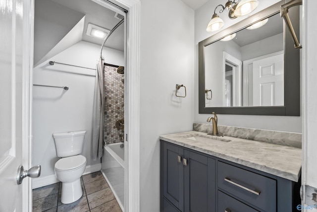 full bath with toilet, shower / bath combo with shower curtain, vanity, tile patterned flooring, and baseboards