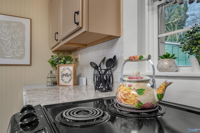 kitchen with backsplash