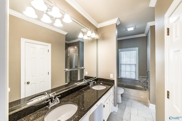 bathroom featuring tiled tub, crown molding, tile patterned flooring, and a chandelier