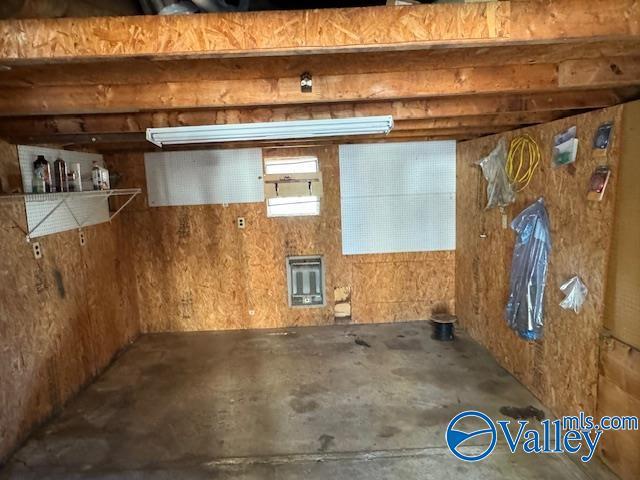 416 Curtis Dr SE, Huntsville, AL 35803 - view of below grade area