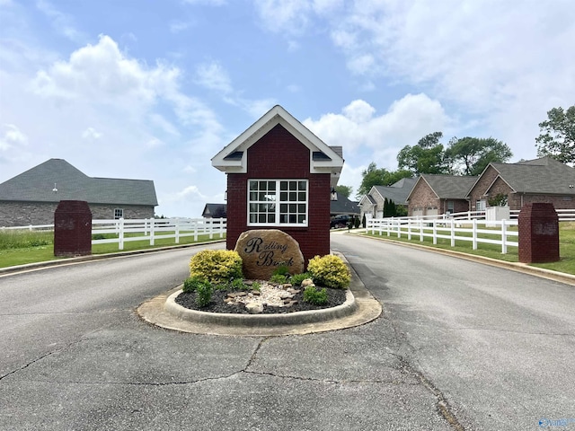 Listing photo 2 for 125 Rolling Brook Dr, Rogersville AL 35652