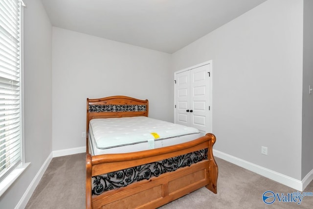 view of carpeted bedroom