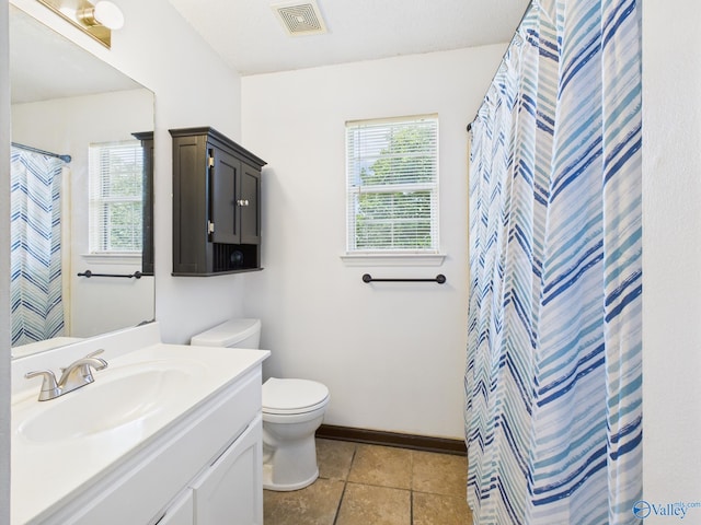 201 Turnbrook Dr SW, Huntsville, AL 35824 - full bathroom featuring vanity and curtained shower