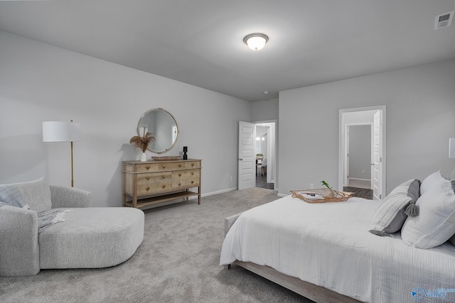 bedroom featuring carpet floors