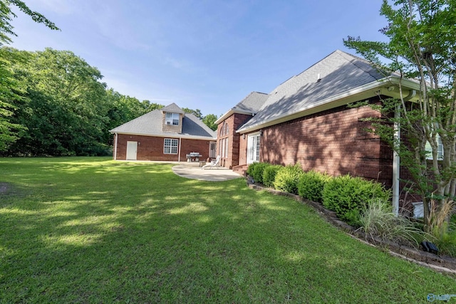 166 Hickory Rdg, Glencoe, AL 35905 - view of grassy yard featuring a patio