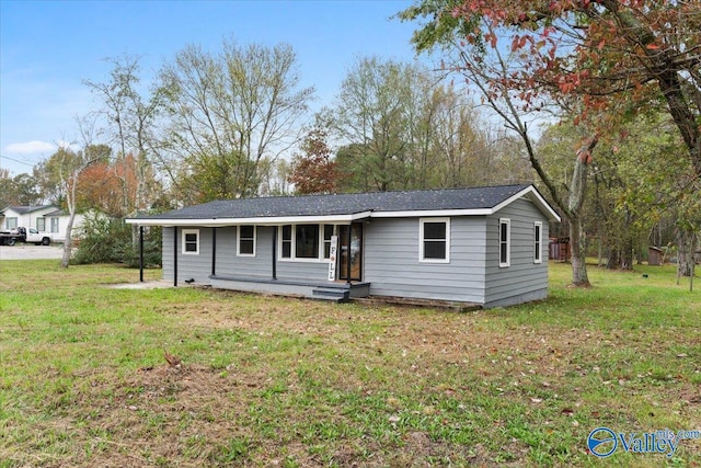 ranch-style house with a front yard