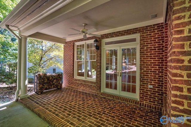 view of patio featuring ceiling fan