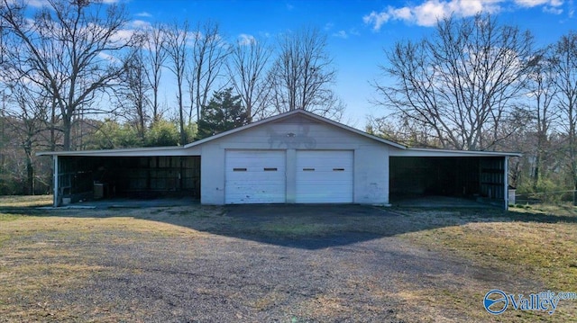 garage featuring a garage