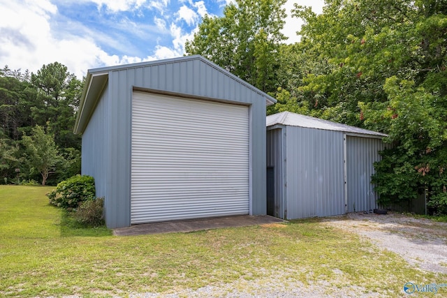 227 Key Turney Rd, Falkville, AL 35622 - garage featuring a yard