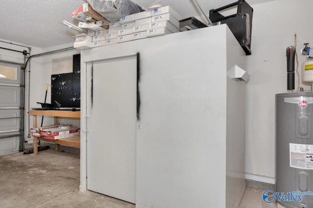 107 Harvest Glen Ln, Harvest, AL 35749 - garage with water heater