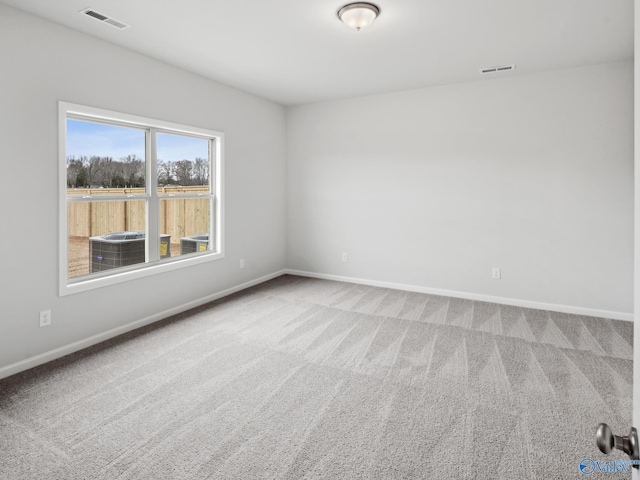 view of carpeted spare room