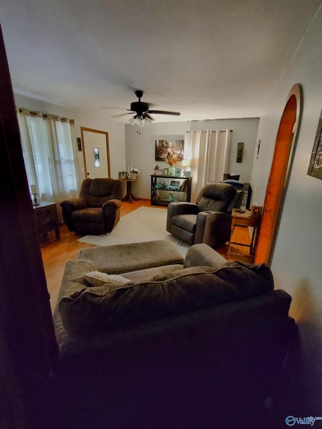 living room featuring ceiling fan