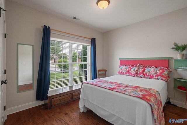 117 Somerset Park Dr NE, Huntsville, AL 35811 - bedroom featuring wood finished floors and baseboards
