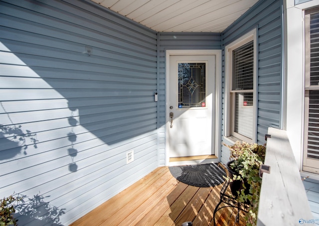 view of property entrance