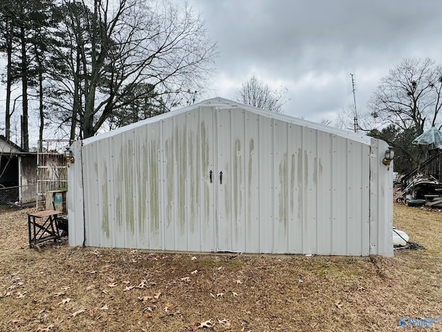 view of outdoor structure