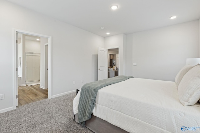 bedroom featuring carpet floors