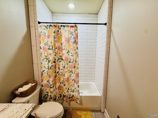 624 2nd Ave S, Loretto, TN 38469 - bathroom with shower / bath combo and vanity